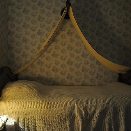 Bed & Breakfast Chateau De *